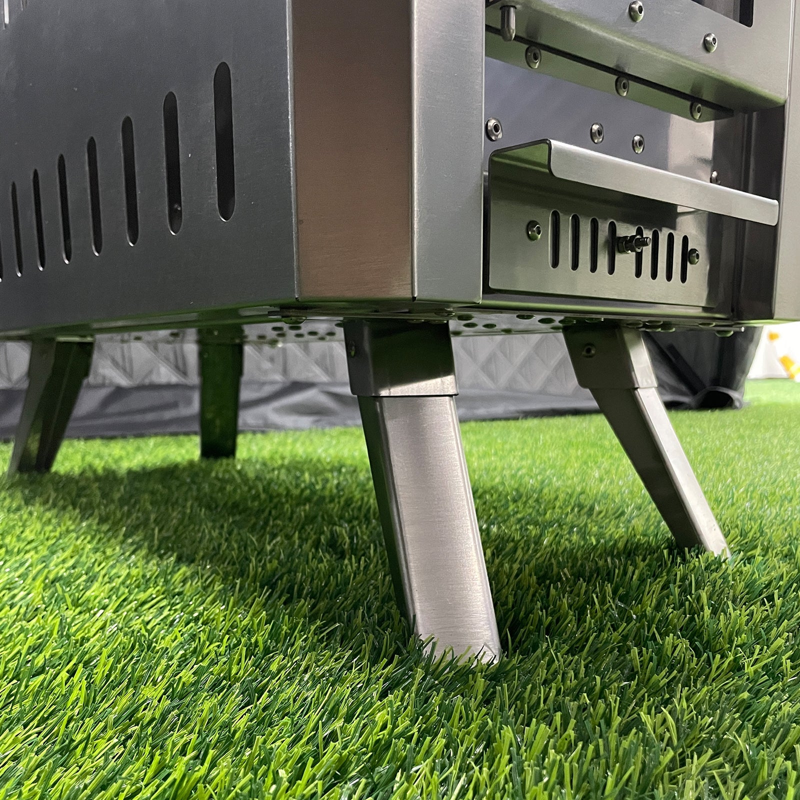 Forge Nordic Sauna Tent: 8 - 10 persons (Coming soon!) - Forge