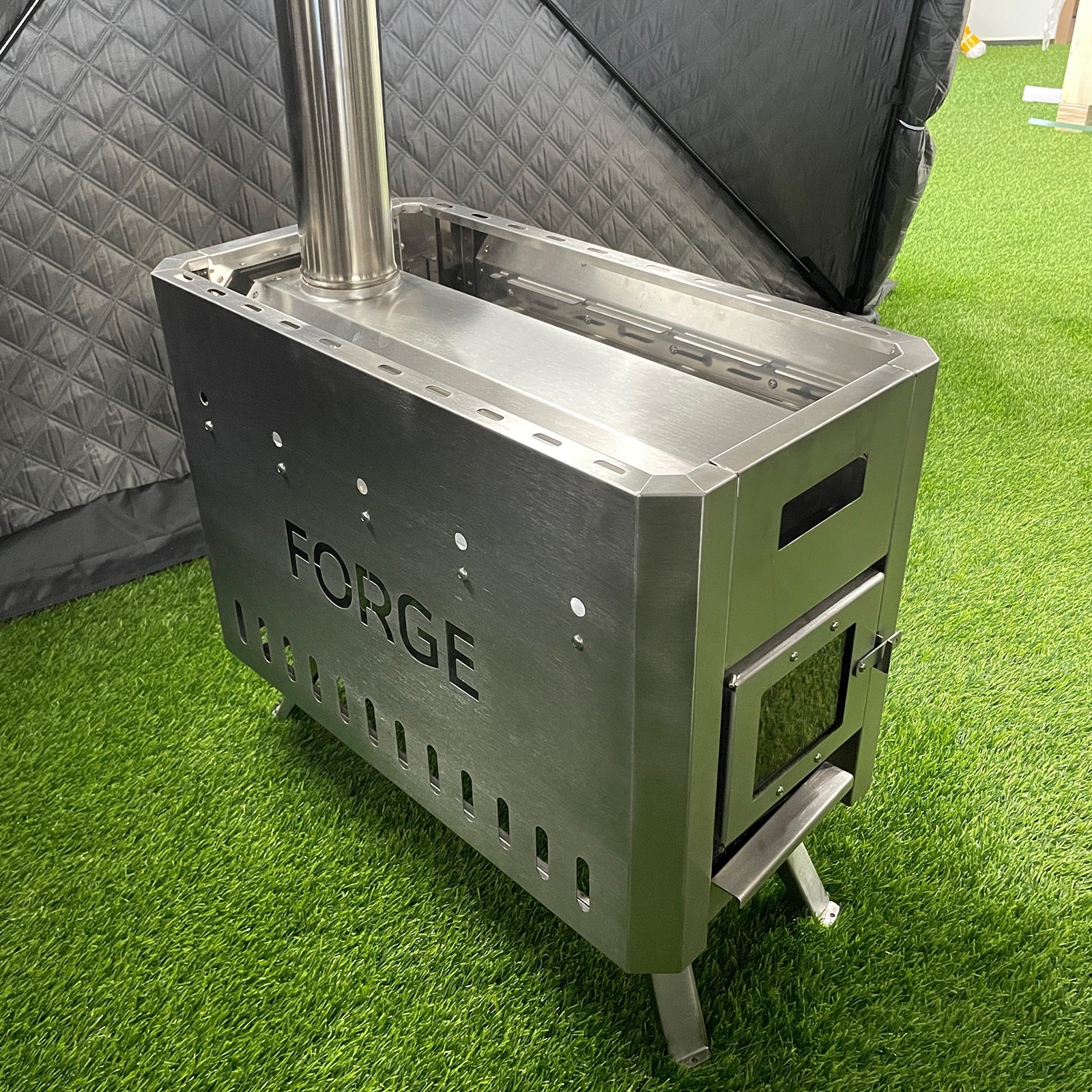 Forge Nordic Sauna Tent: 8 - 10 persons (Coming soon!) - Forge